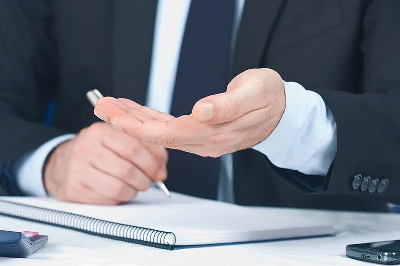 佐賀駅から徒歩で約1分の弁護士事務所「野口大」です