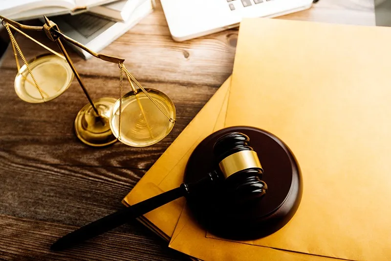 佐賀駅前の弁護士野口大は民事事件のご相談も承ります